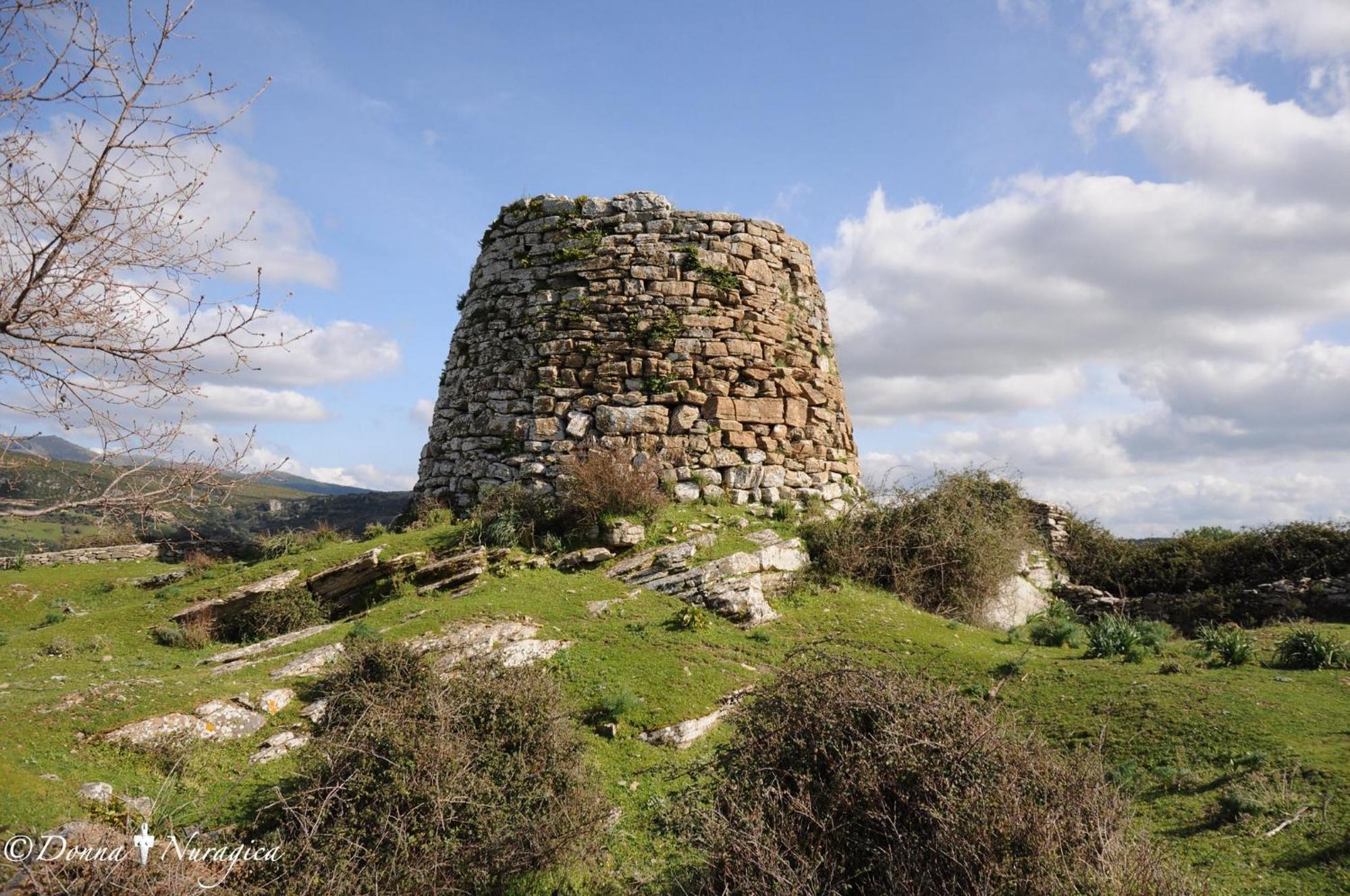 S'Antiga Inn, Centro Storico Ed Escursionismo In Sardegna Seulo Экстерьер фото
